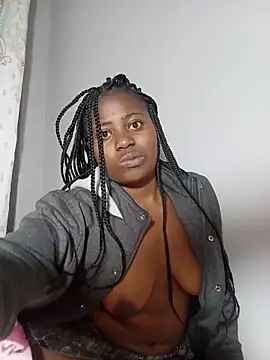 Snapshot of Scarlettxx_22 chatting on June 6, 2026, 7:29 pm Scarlettxx 22 online show from June 6, 2026, 7:29 pm