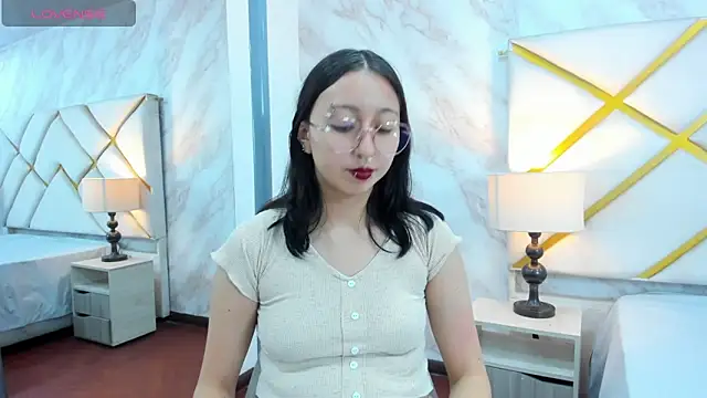 Snapshot of NixShadow chatting on June 5, 2026, 10:37 pm NixShadow online show from June 5, 2026, 10:37 pm