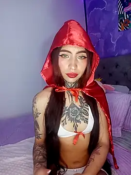 Snapshot of Rouxx_1 chatting on June 7, 2026, 5:16 pm Rouxx 1 online show from June 7, 2026, 5:16 pm