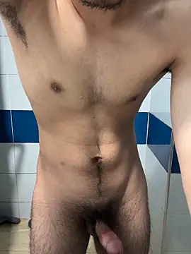 zaxkyryan online show from June 2, 2026, 4:36 am