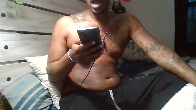 zdaddymm online show from May 9, 2026, 4:23 pm