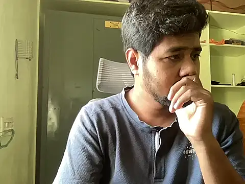 Snapshot of Mee_Baadshah chatting on April 8, 2026, 10:26 am Mee Baadshah online show from April 8, 2026, 10:26 am