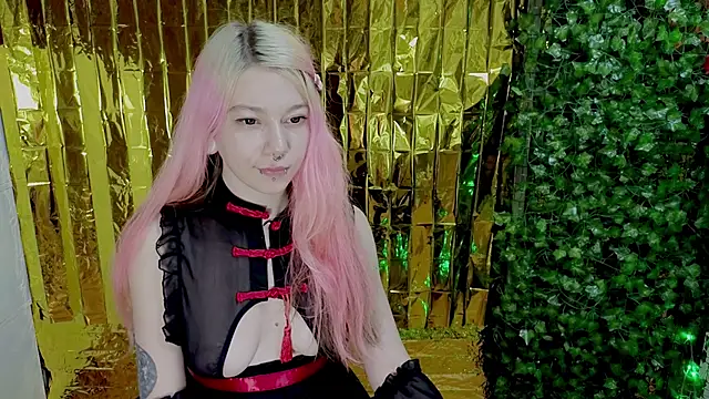 Sansarella online show from March 12, 2025, 8:10 pm