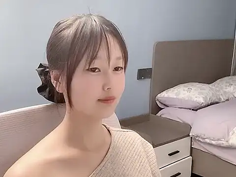 Xiaoqing00 online show from April 18, 2026, 2:15 am