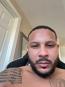 letsgetit30 online show from April 8, 2026, 2:39 pm