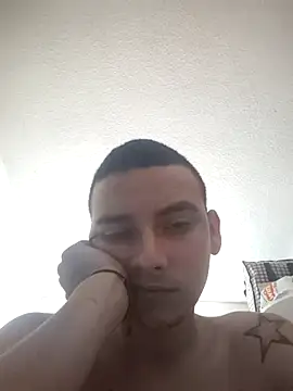 Snapshot of nino_oregano chatting on July 22, 2026, 4:32 pm nino oregano online show from July 22, 2026, 4:32 pm