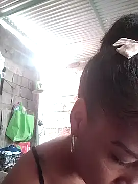 Snapshot of Lili-Sex chatting on May 9, 2026, 1:38 pm Lili-Sex online show from May 9, 2026, 1:38 pm