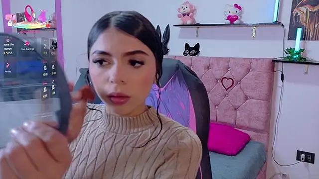 Snapshot of VelinaHoney chatting on April 25, 2026, 12:52 pm VelinaHoney online show from April 25, 2026, 12:52 pm