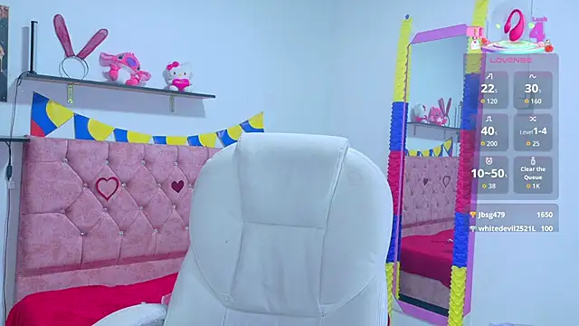 Snapshot of VelinaHoney chatting on June 30, 2026, 12:28 pm VelinaHoney online show from June 30, 2026, 12:28 pm