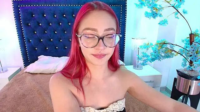 Amelie adams online show from May 2, 2026, 11:15 am