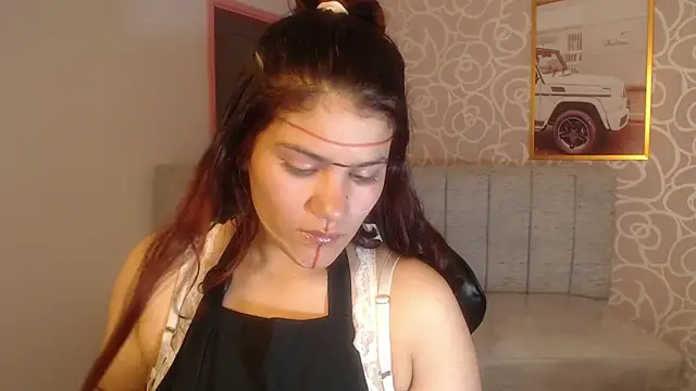 Scarlett jhonson ch online show from May 21, 2026, 7:54 pm