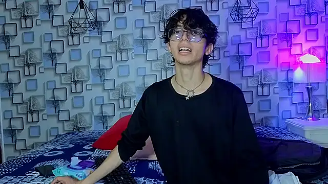 Twink Sebas7 online show from May 19, 2026, 12:11 pm