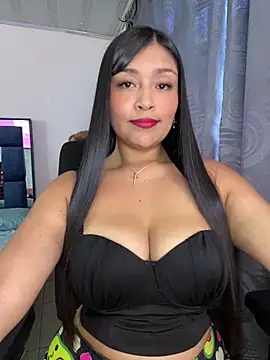 Snapshot of Simplemente_Aurora chatting on May 9, 2026, 5:07 pm Simplemente Aurora online show from May 9, 2026, 5:07 pm