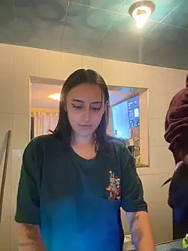 hotlatinocouple   online show from July 11, 2026, 6:27 am