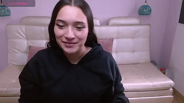 Snapshot of Marianne_Cam chatting on June 9, 2026, 12:50 pm Marianne Cam online show from June 9, 2026, 12:50 pm