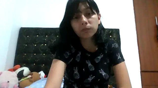 Snapshot of xoxo_anny chatting on May 5, 2026, 6:05 pm xoxo anny online show from May 5, 2026, 6:05 pm