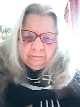 Snapshot of MartaMia68 chatting on April 20, 2026, 8:17 am MartaMia68 online show from April 20, 2026, 8:17 am
