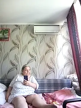 Snapshot of MartaMia68 chatting on July 7, 2026, 7:23 am MartaMia68 online show from July 7, 2026, 7:23 am