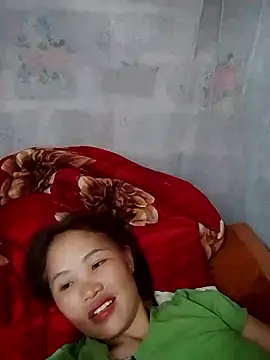  Lyly pussy  online show from April 28, 2026, 2:27 am