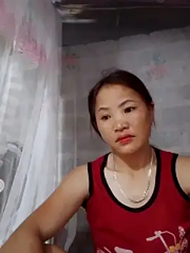  Lyly pussy  online show from May 14, 2026, 10:27 pm