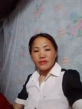  Lyly pussy  online show from May 20, 2026, 3:29 pm