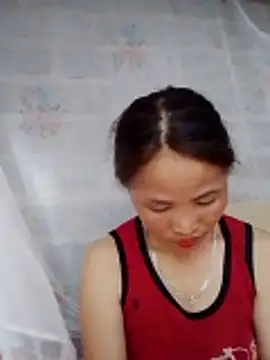  Lyly pussy  online show from May 21, 2026, 4:25 pm