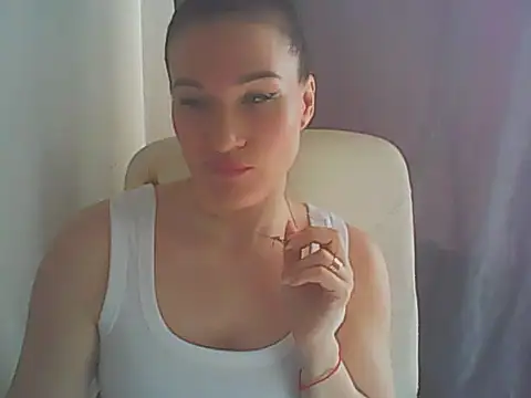 Helly nanci online show from April 14, 2026, 8:09 am