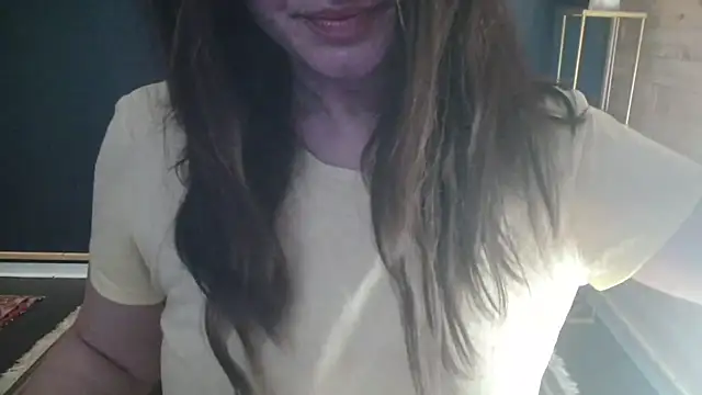 NicoleLove  online show from April 19, 2026, 10:56 pm