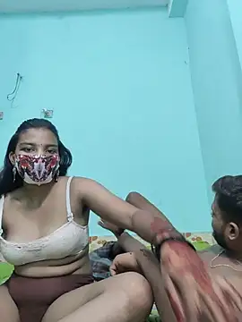 Hot-Couple4 online show from June 2, 2026, 4:53 pm
