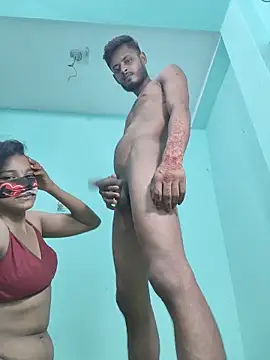 Hot-Couple4 online show from June 3, 2026, 6:02 pm