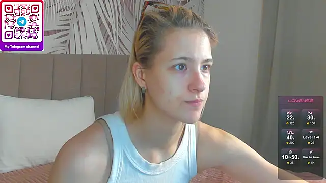 Lizzyvega online show from May 14, 2026, 1:56 am
