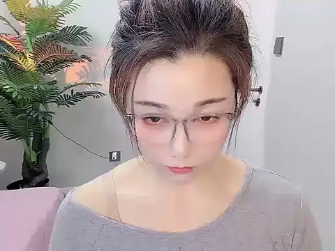 Yunxi- online show from April 20, 2026, 3:15 pm