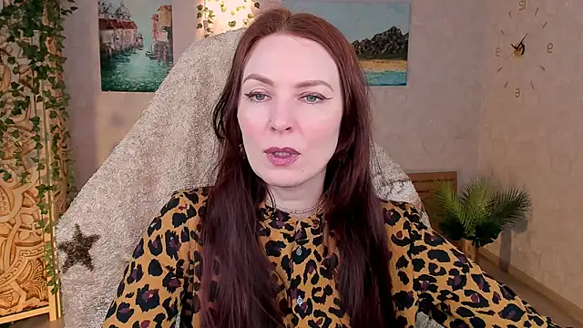 Snapshot of LanaRadiance chatting on April 30, 2026, 10:54 am LanaRadiance online show from April 30, 2026, 10:54 am