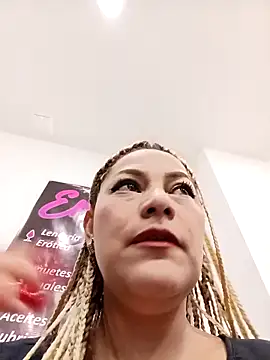 LUISA  07 online show from April 23, 2026, 1:35 pm