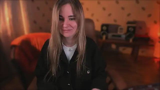 MiaSparkes online show from April 19, 2026, 10:58 am