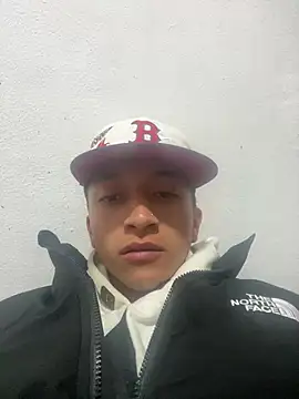 Snapshot of Aaron_Brink_ chatting on April 13, 2026, 6:46 pm Aaron Brink online show from April 13, 2026, 6:46 pm