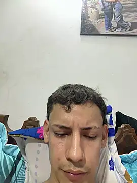 SsebasSN17 online show from April 11, 2026, 11:53 pm