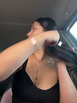 Lucyfer-fire online show from April 23, 2026, 12:29 pm