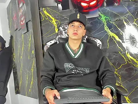 eithan boy  online show from April 20, 2026, 11:46 am