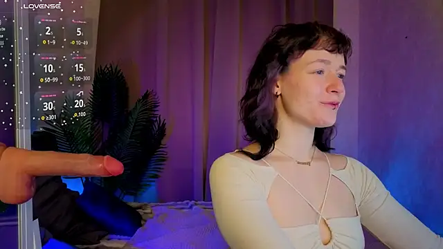 Ricki Bloom online show from May 18, 2026, 9:26 am