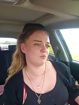 AliceLiddle  online show from April 15, 2026, 3:19 pm