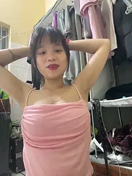 Snapshot of Neo-baby chatting on April 24, 2026, 3:47 pm Neo-baby online show from April 24, 2026, 3:47 pm