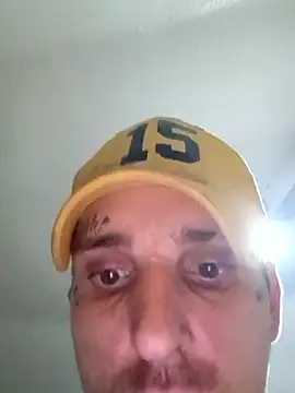 albano341 online show from April 23, 2026, 7:41 am