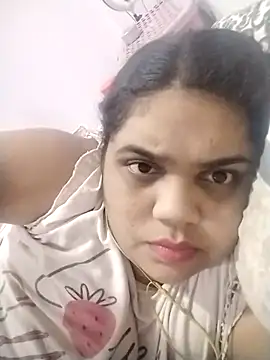 hotsilk21 online show from April 20, 2026, 5:48 pm