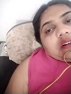 hotsilk21 online show from April 23, 2026, 8:46 am