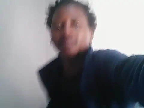 Snapshot of DimpleQueen_01 chatting on June 19, 2026, 6:40 am DimpleQueen 01 online show from June 19, 2026, 6:40 am