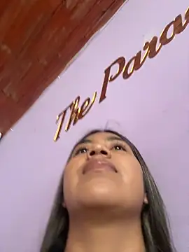 Kimmiebellarie online show from April 12, 2026, 2:55 pm