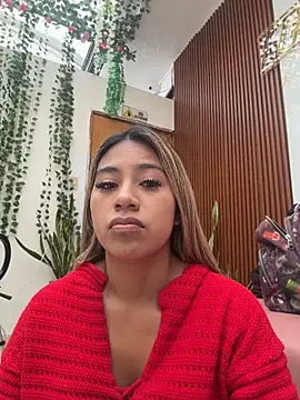 Snapshot of Kimmiebellarie chatting on June 30, 2026, 1:45 pm Kimmiebellarie online show from June 30, 2026, 1:45 pm