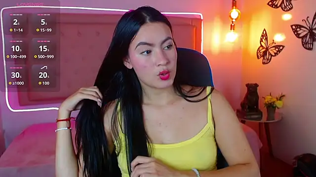 rosaleia  online show from May 22, 2026, 4:30 am