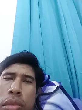 ChinoR3095 online show from April 24, 2026, 5:32 am